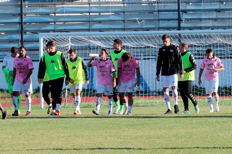 Covid,  rinviata a data da destinarsi  Palermo-Potenza