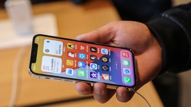 La maestra d’asilo e il video hard finito nella chat di calcetto dell’ex fidanzato