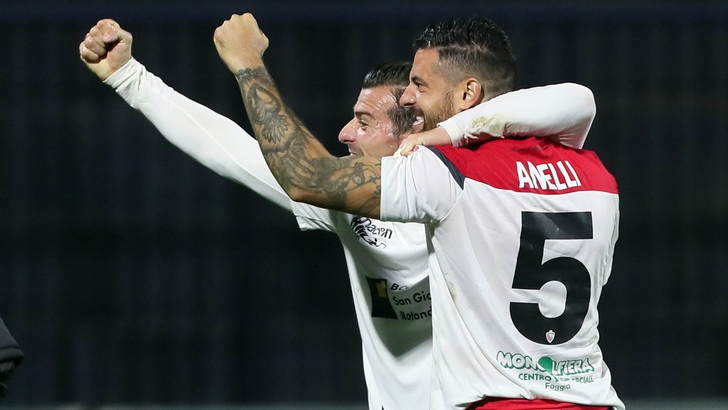 Foggia, ignoti incendiano la casa di Gentile