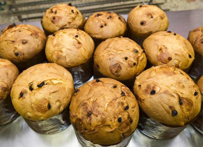 Federconsumatori, rincaro del 5% sui dolci natalizi