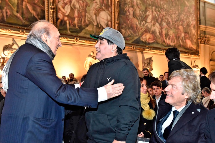 Ferlaino: "Maradona? Bisogna abituarsi alla sua scomparsa"