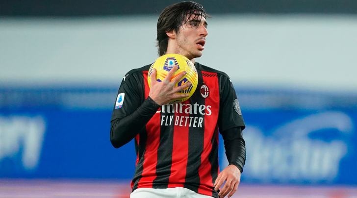 Tonali: "Amo il Milan. Pioli? Ci sta indicando la strada giusta"