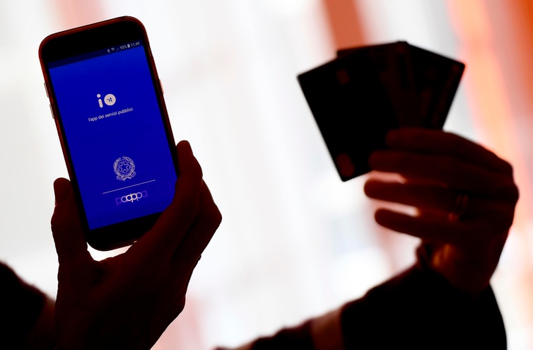 Cashback, che succede? I fondi potrebbero non bastare