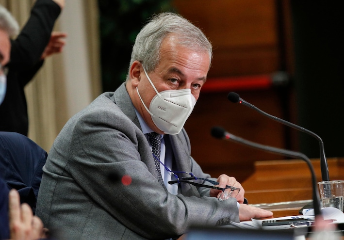 Vaccino anti-Covid, Locatelli: "Completamente protettivo dopo seconda dose"