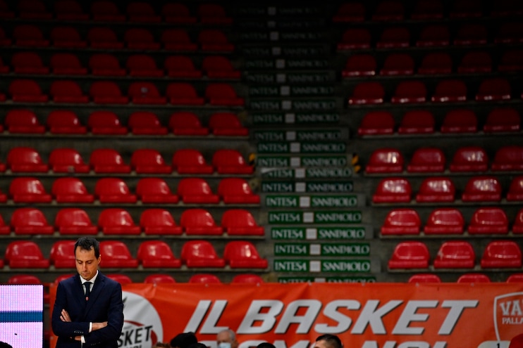 Varese, focolaio Covid: rinviata la gara con Brindisi