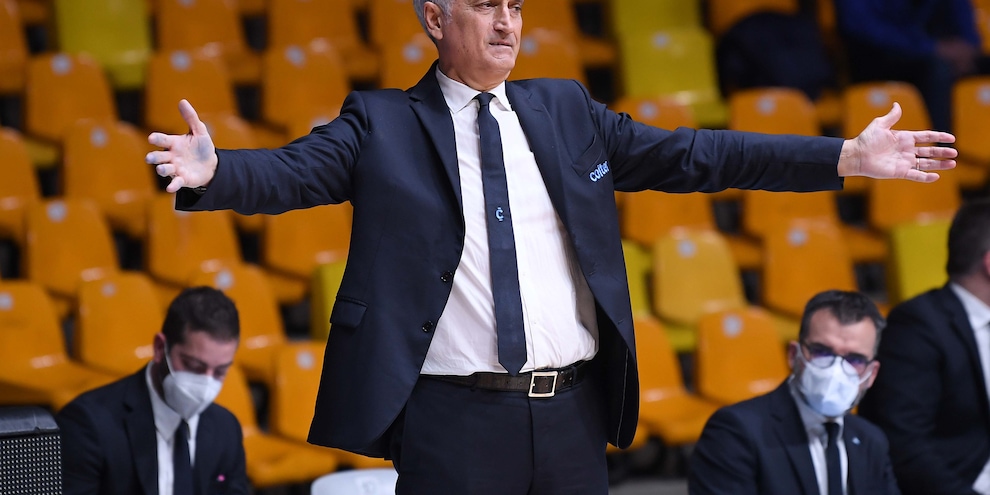 Serie A, Cantù volta pagina: esonerato Pancotto