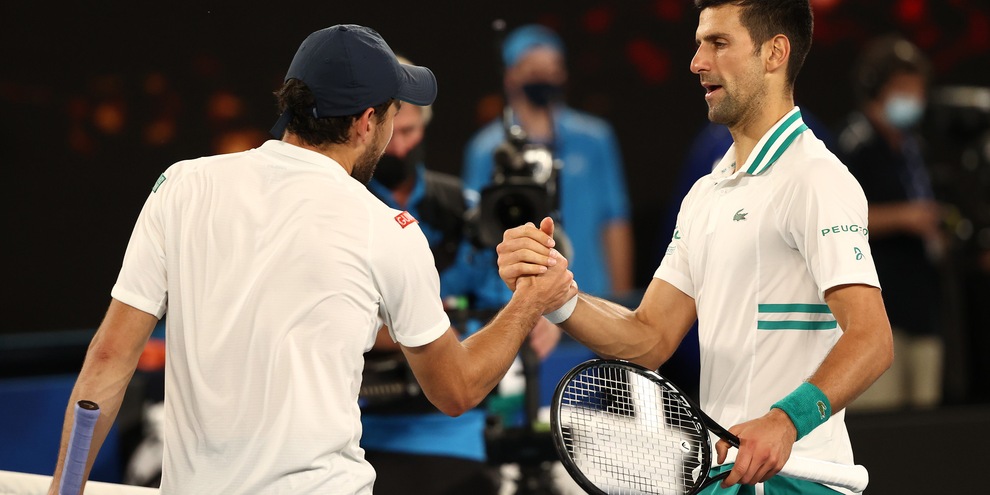 Troppo Djokovic per Karatsev: è finale agli Australian Open
