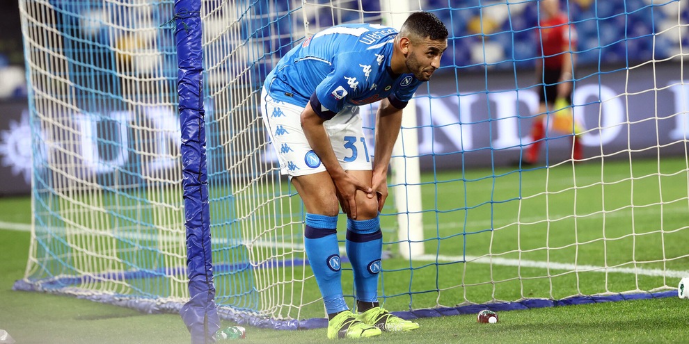 Napoli, Ghoulam ko: rottura del legamento crociato