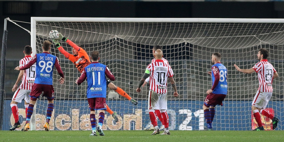 Chievo-Vicenza 1-2: ad Aglietti non basta Giaccherini