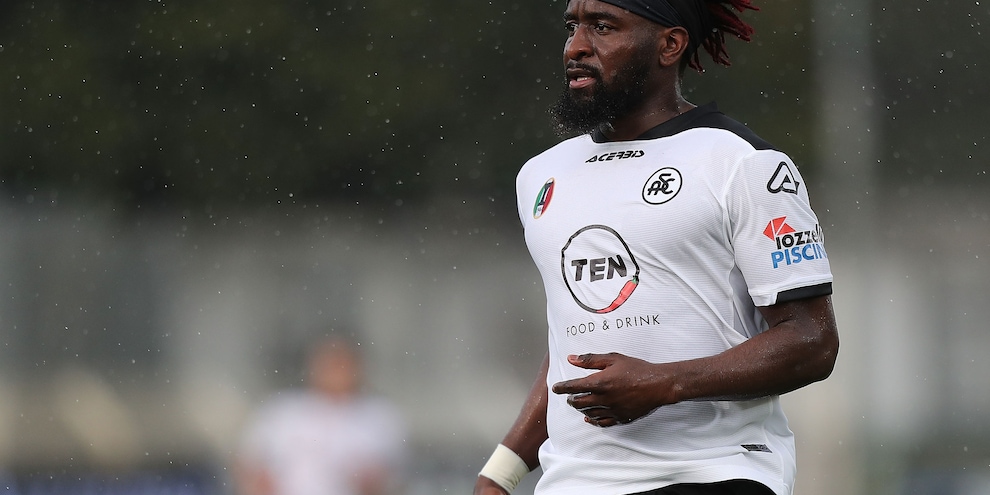 Spezia, terapie per Nzola. Estevez: differenziato