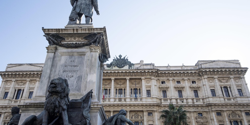 Cassazione: ok adozione all'estero per coppie gay