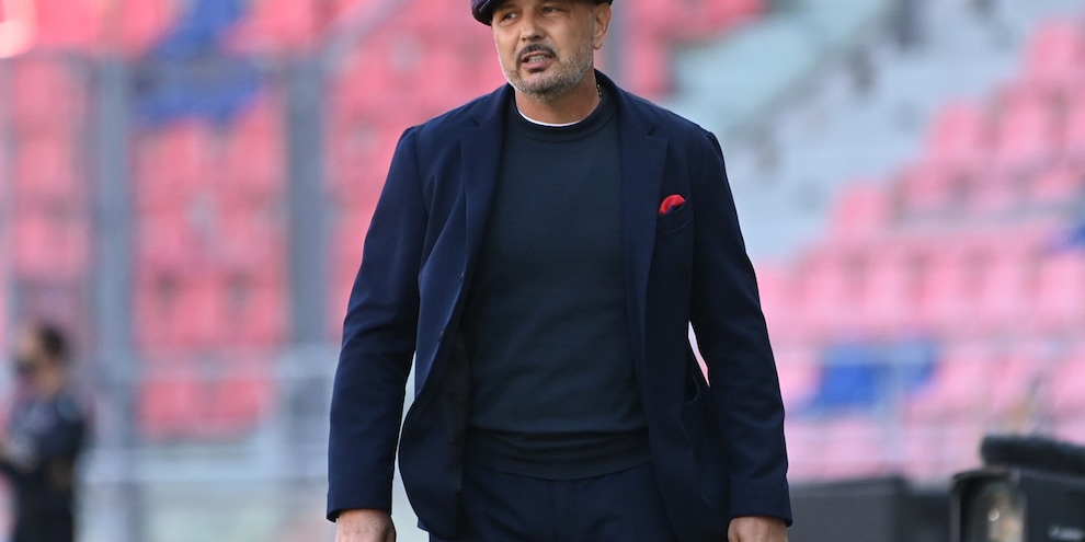 Bologna, Mihajlovic: "Palacio è un esempio"