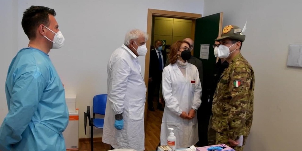 Vaccini anti-Covid, superate le 23 milioni di somministrazioni