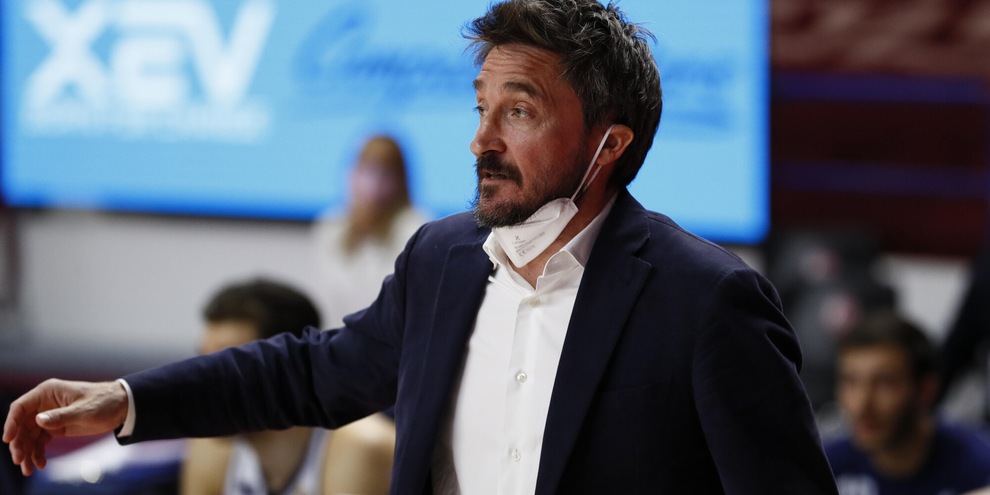 Pozzecco saluta Sassari: "Sempre con voi"