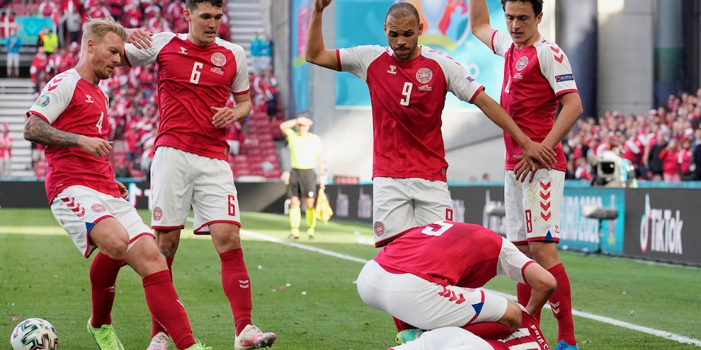 Mirror: "Kjaer ha salvato la vita a Eriksen"