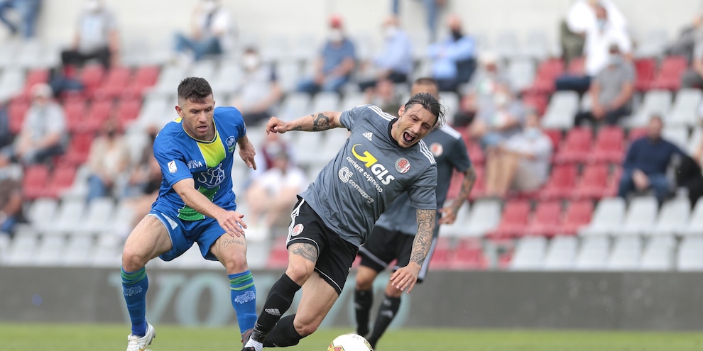 Serie C, Modena: preso Scarsella dalla Feralpisalò