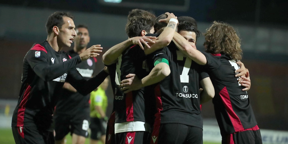 Vis Pesaro, in prestito arriva Rossi