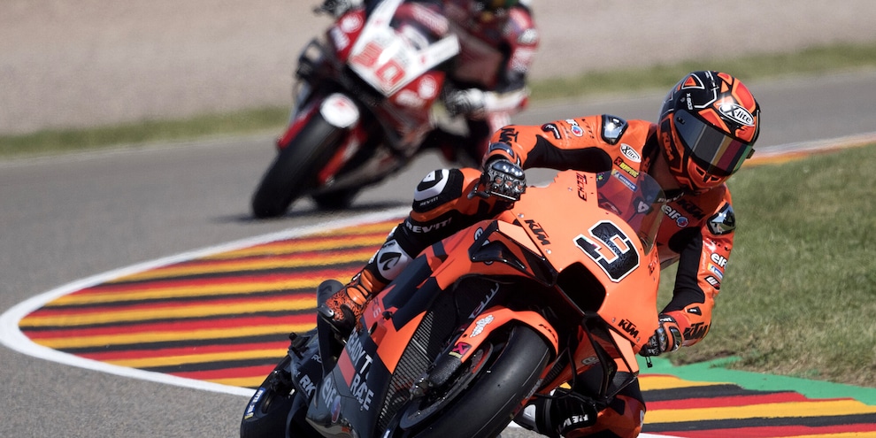 MotoGp, Fernandez potrebbe sostituire Petrucci in Ktm