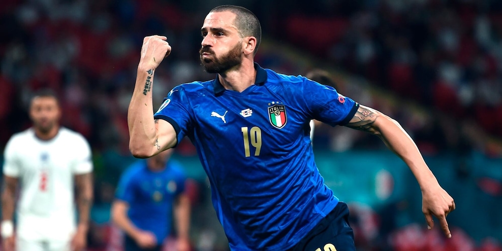 Bonucci, leader sul campo e sul web
