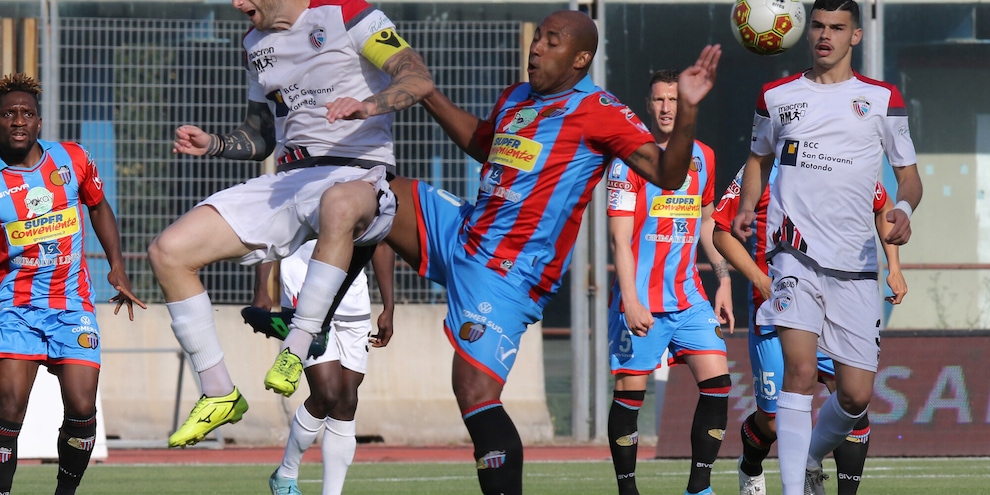 Catania, Silvestri va al Modena