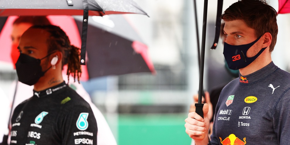 F1, Verstappen torna sull'incidente con Hamilton: "Continuerò a correre come sempre"