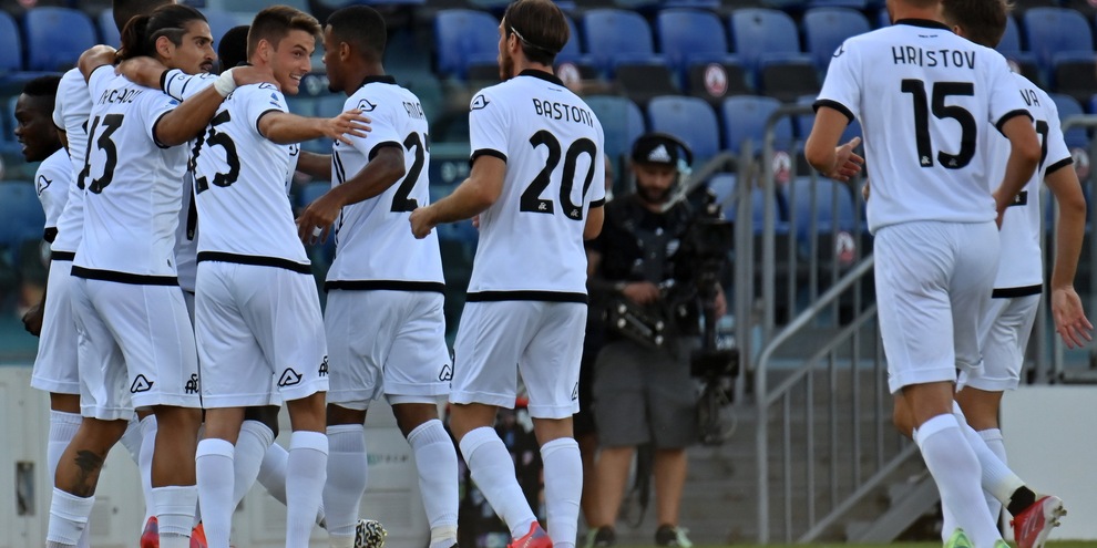 Lo Spezia ufficializza Holm e Stjiepovic