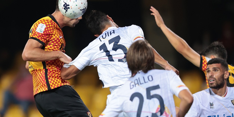 Benevento-Lecce 0-0: spettacolo senza gol al Vigorito