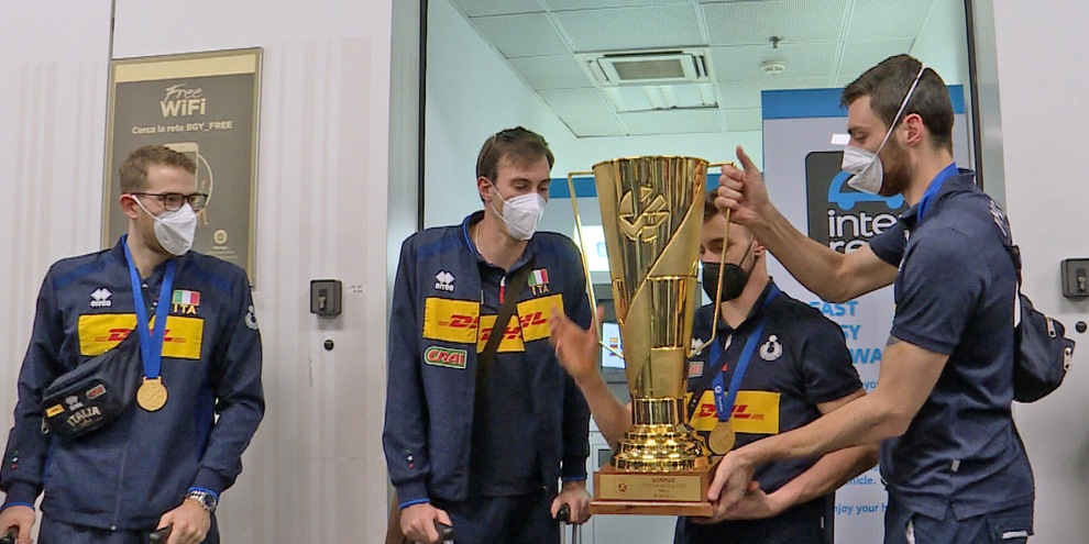 Gli azzurri lunedì al Quirinale