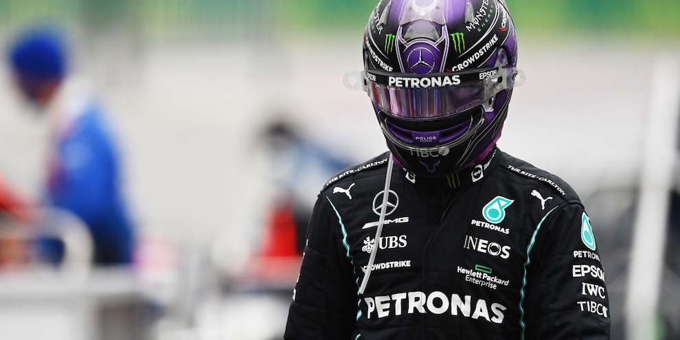 F1, Hamilton: "Devo parlare con il team"