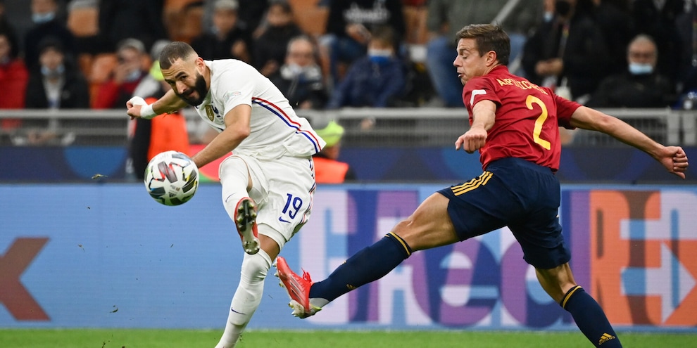 Grecia-Spagna, 19 cartellini gialli per gli ellenici