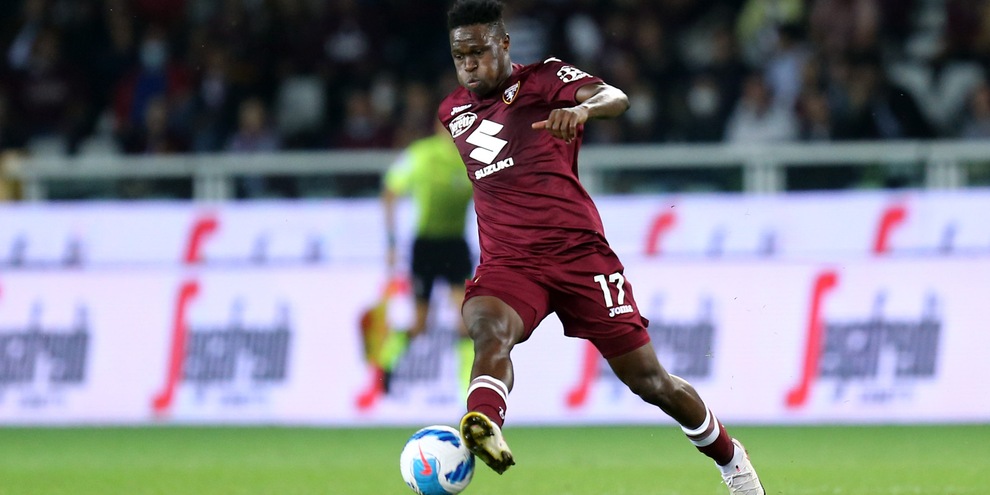 Torino, si ferma anche Singo