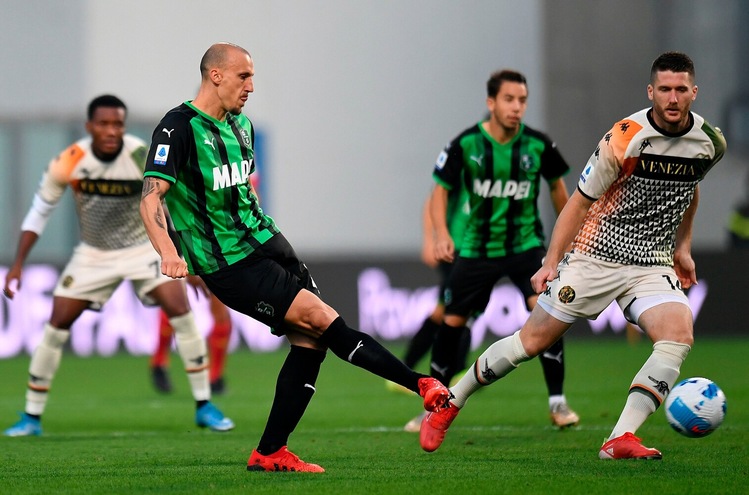 Sassuolo, allenamento a parte per Djuricic