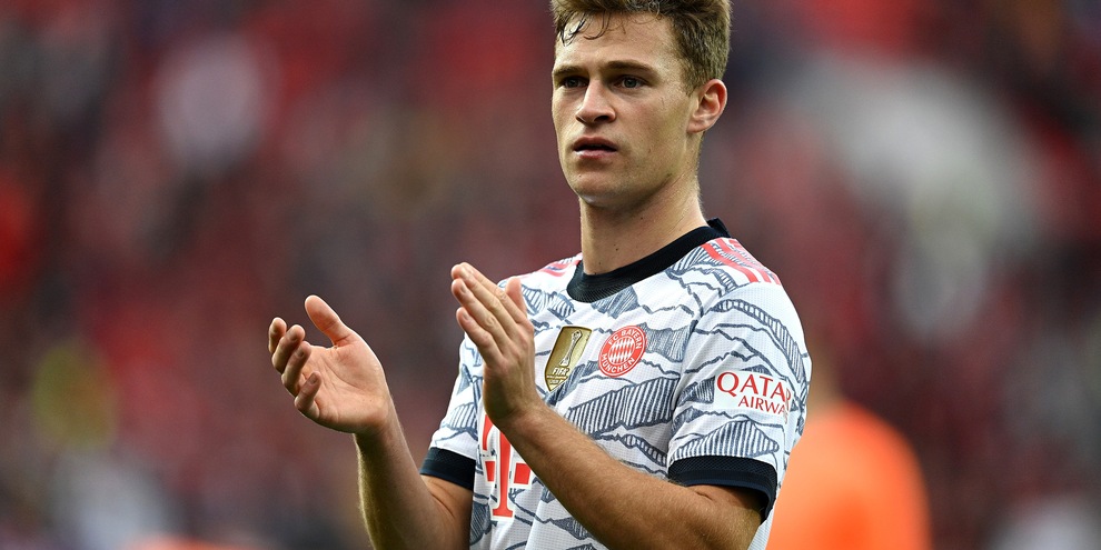 Bayern, Kimmich sceglie di non vaccinarsi: bufera in Germania