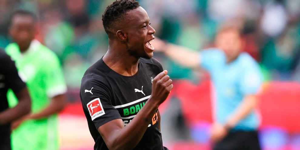 Zakaria, nuovi contatti Juve