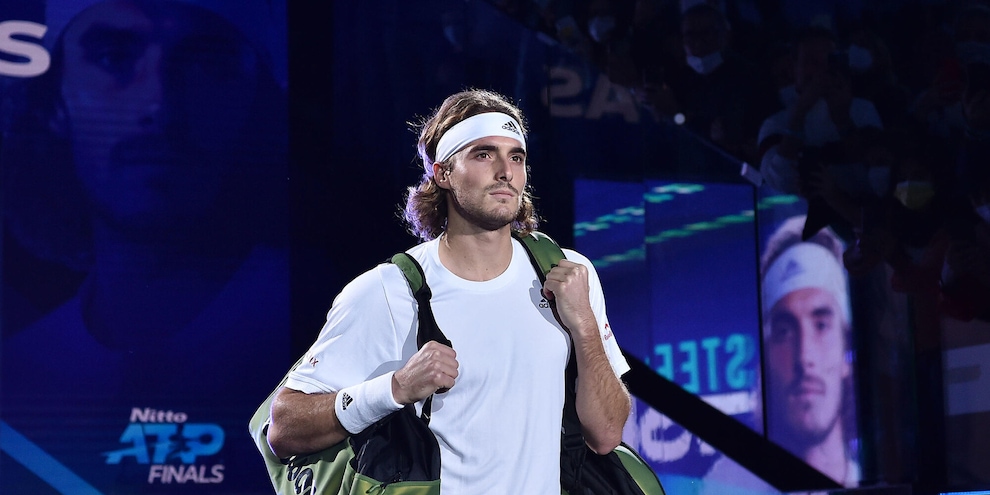 Atp Finals, Tsitsipas si ritira: in campo Norrie