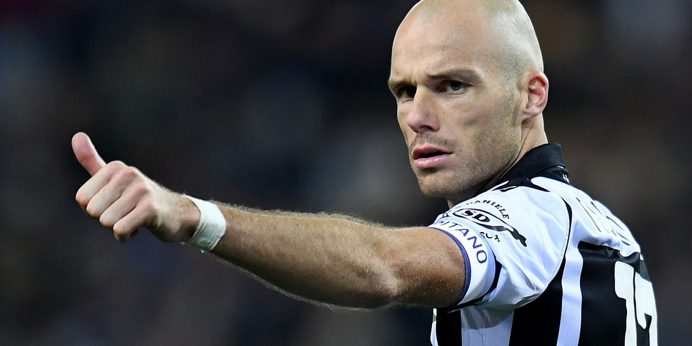 Udinese, Nuytinck: "Basta soffrire: vogliamo crescere"