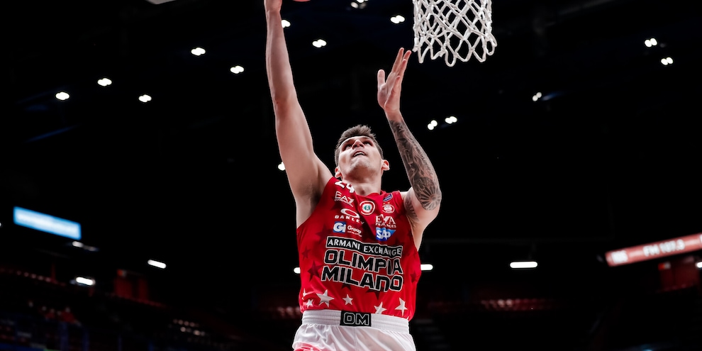 Olimpia Milano che beffa: Mitoglou è ko!