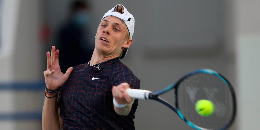 Covid, positivo Shapovalov: a rischio per gli Australian Open