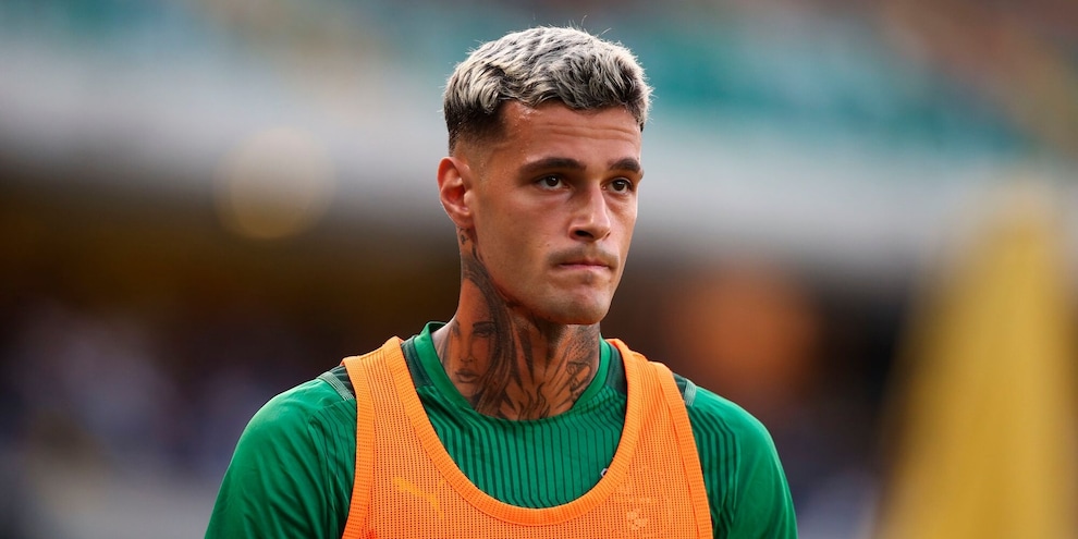 Juventus, il piano per acquistare Scamacca in estate