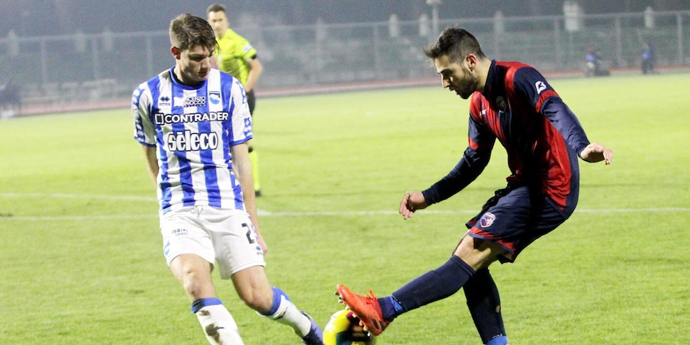 Reggiana-Pescara, all'andata successo granata per 3-2