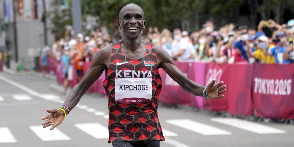 Kipchoge e Kosgei vincono la Tokyo Marathon