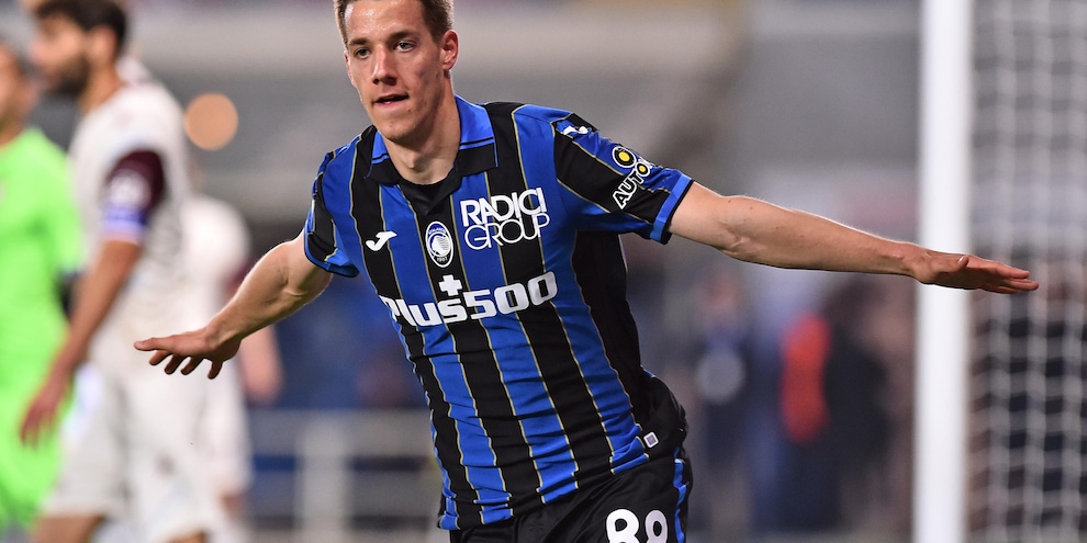 Pasalic, il bomber mascherato dell'Atalanta