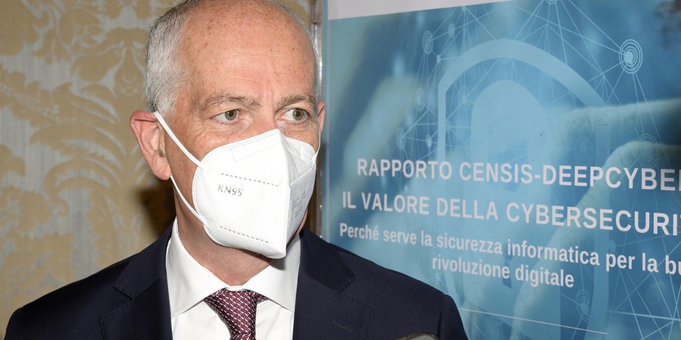 Ucraina, Gabrielli: "Non possiamo escludere attacco cyber"