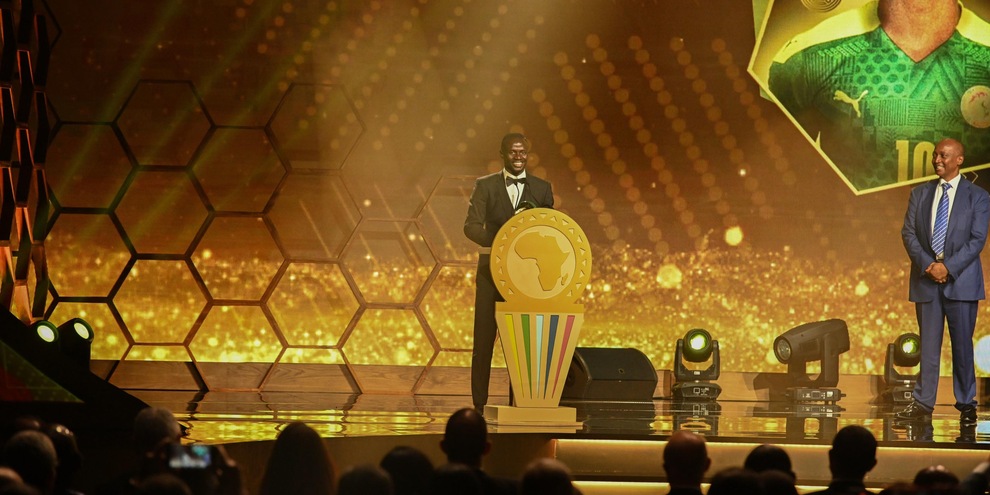 A Mané il Pallone d'Oro africano 2022: battuto ancora Salah