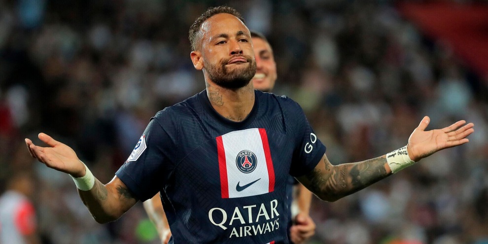 Scontro social Neymar-Mbappè: caos al Psg per colpa di un like!
