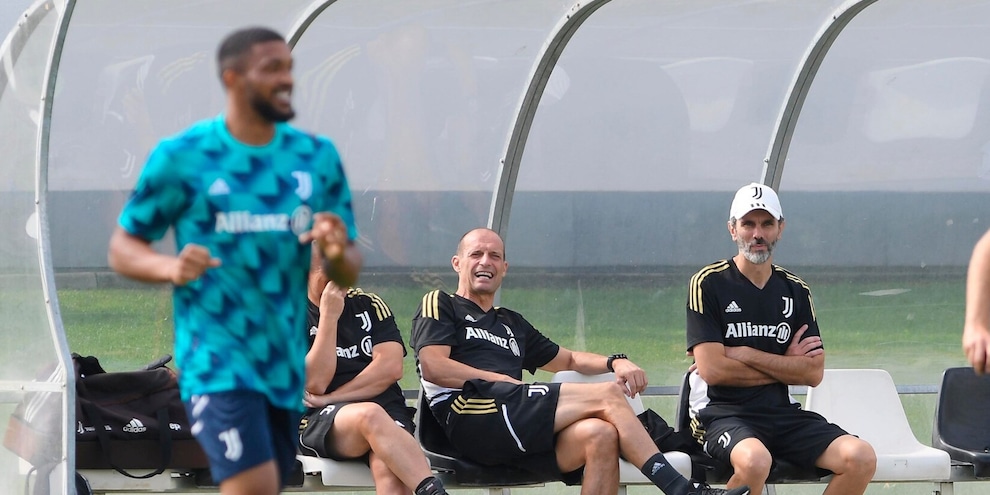 Juve, se lo staff di Allegri (18 membri) deve fare un superlavoro: 13 infortuni in 2 mesi