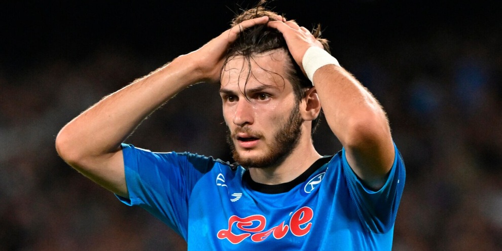 Kvaratskhelia salterà Atalanta-Napoli: la nota ufficiale Kvaratskhelia salterà Atalanta-Napoli: la nota ufficiale