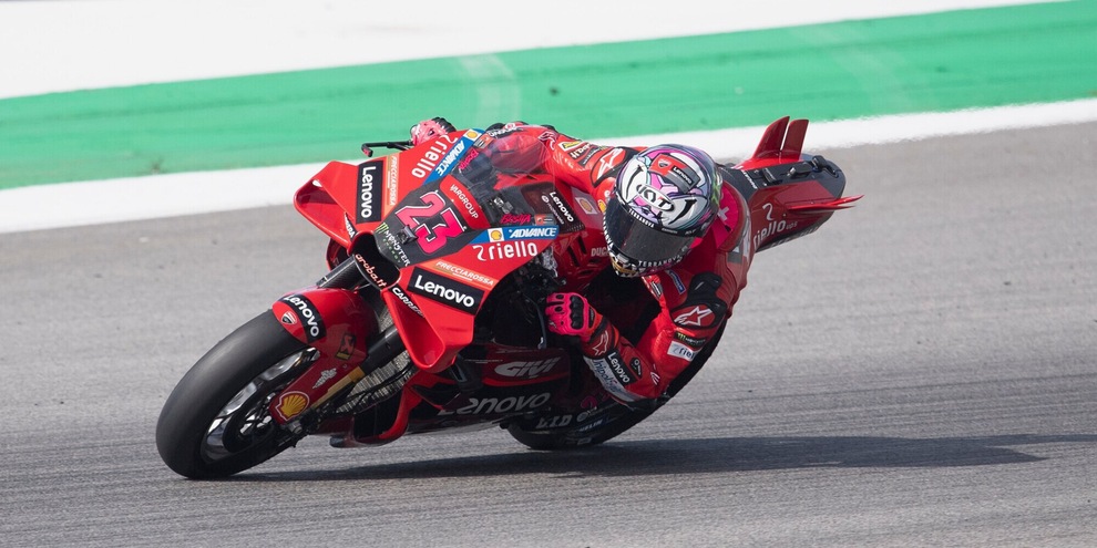 Ducati, Bastianini ko: frattura alla scapola destra