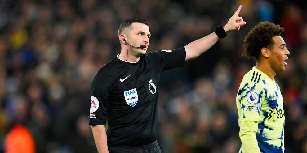 Champions, Oliver arbitra Benfica-Inter. Milan-Napoli a Kovacs