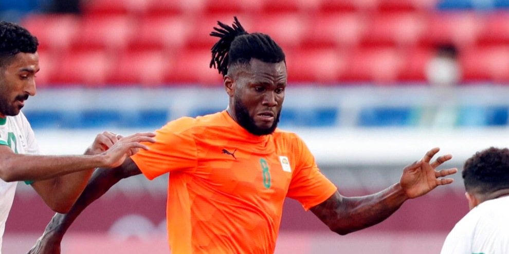 Kessié, addio Barcellona e ciao Juve: "Visite e firma con l'Al Ahli"